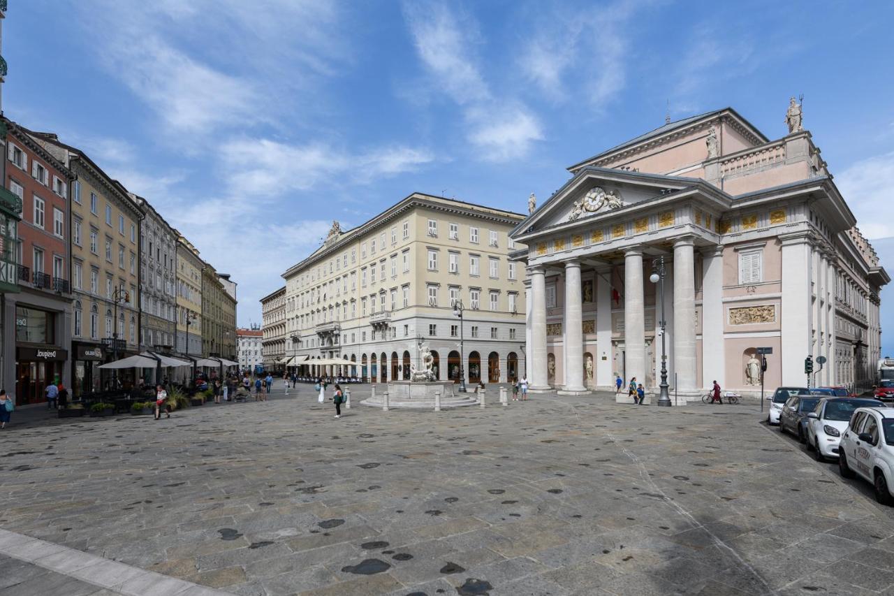 Triestinn - Suite Borsa Esterno foto